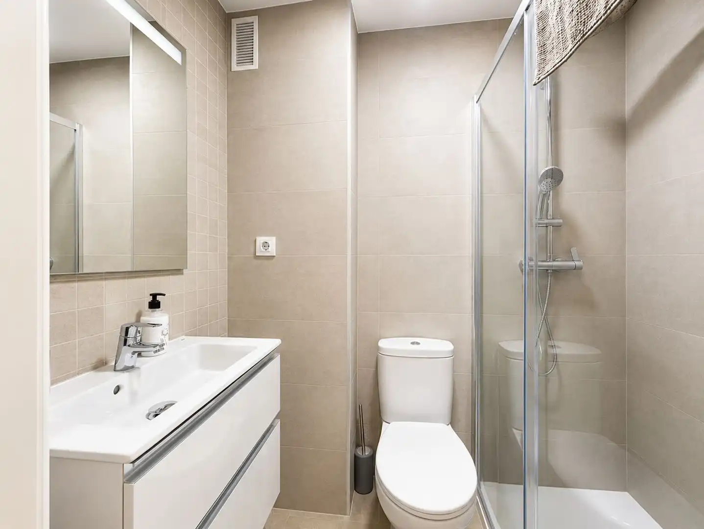 Bathroom of Apartments for rent in Jávea / Xàbia  with Air Conditioner, Terrace and Swimming Pool