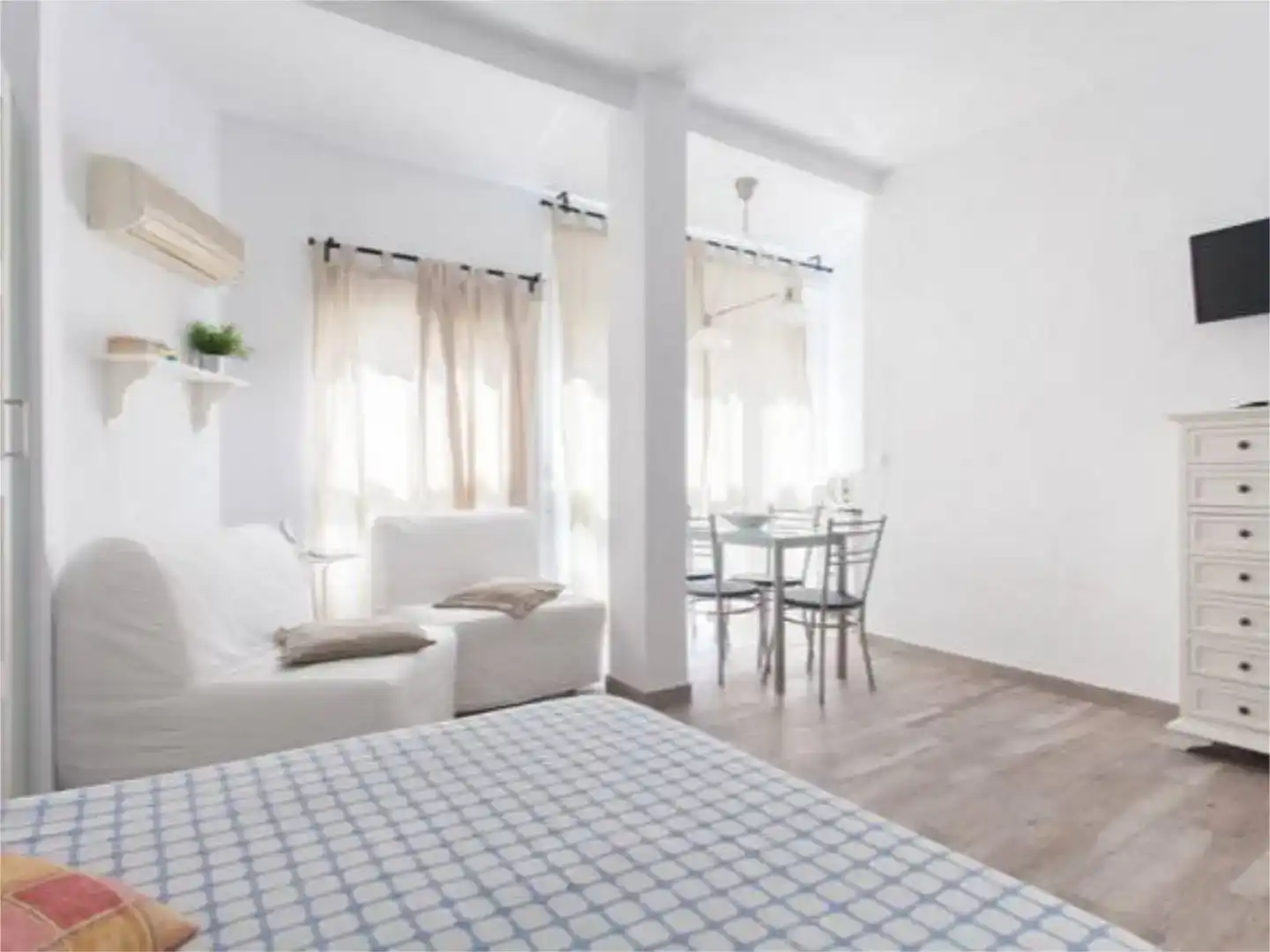 Bedroom of Study for rent in Alicante / Alacant  with Air Conditioner, Storage room and Furnished