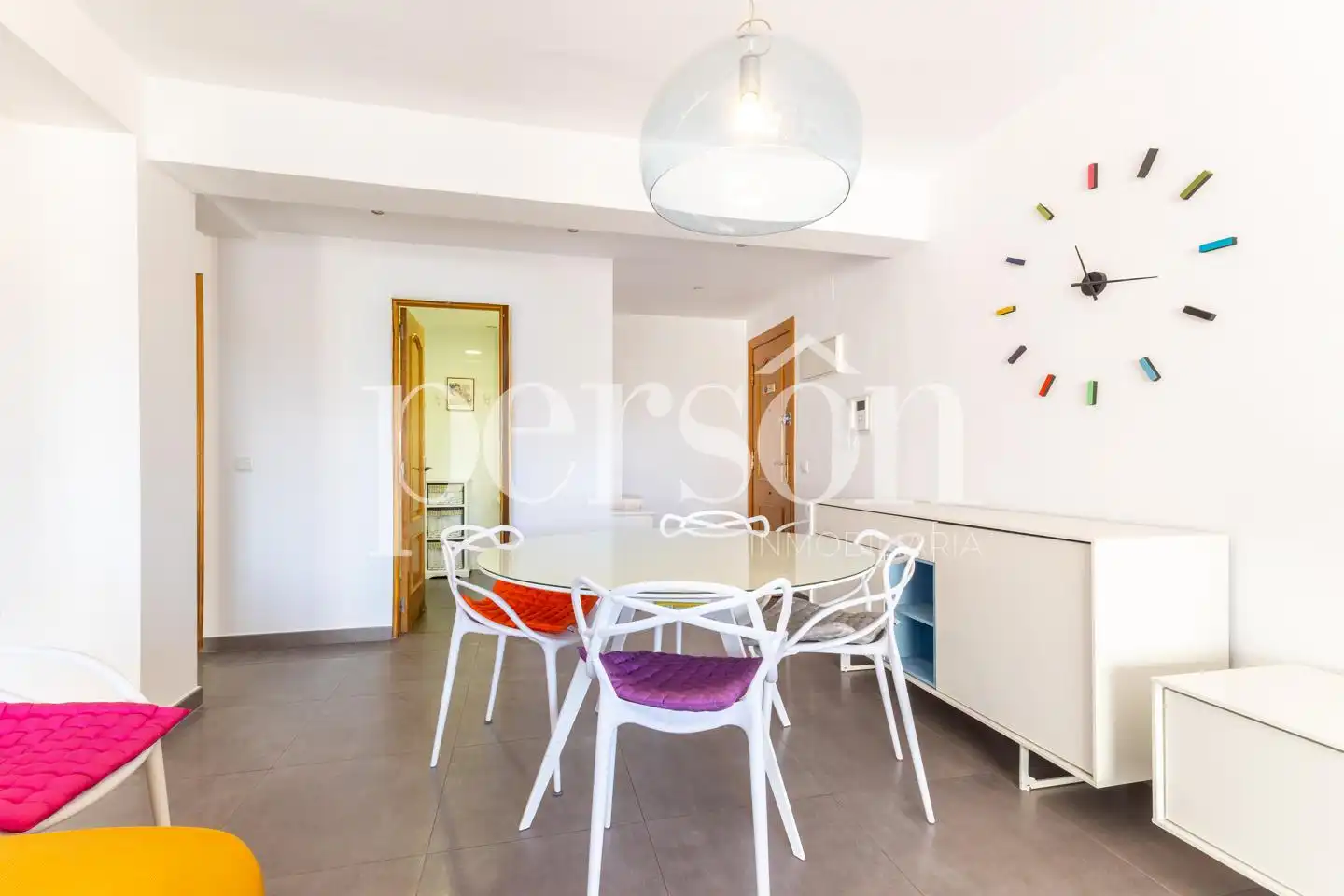 Comedor de Piso de alquiler en Valencia con Aire acondicionado, Amueblado y Balcón
