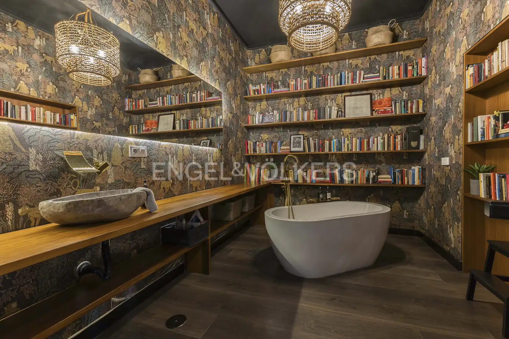 Bathroom of Flat for rent in Madrid  with Heating, Furnished and Balcony