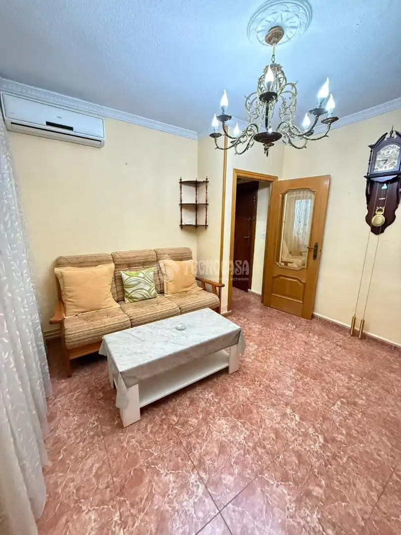 Flat for sale in Universidad, imagen 2