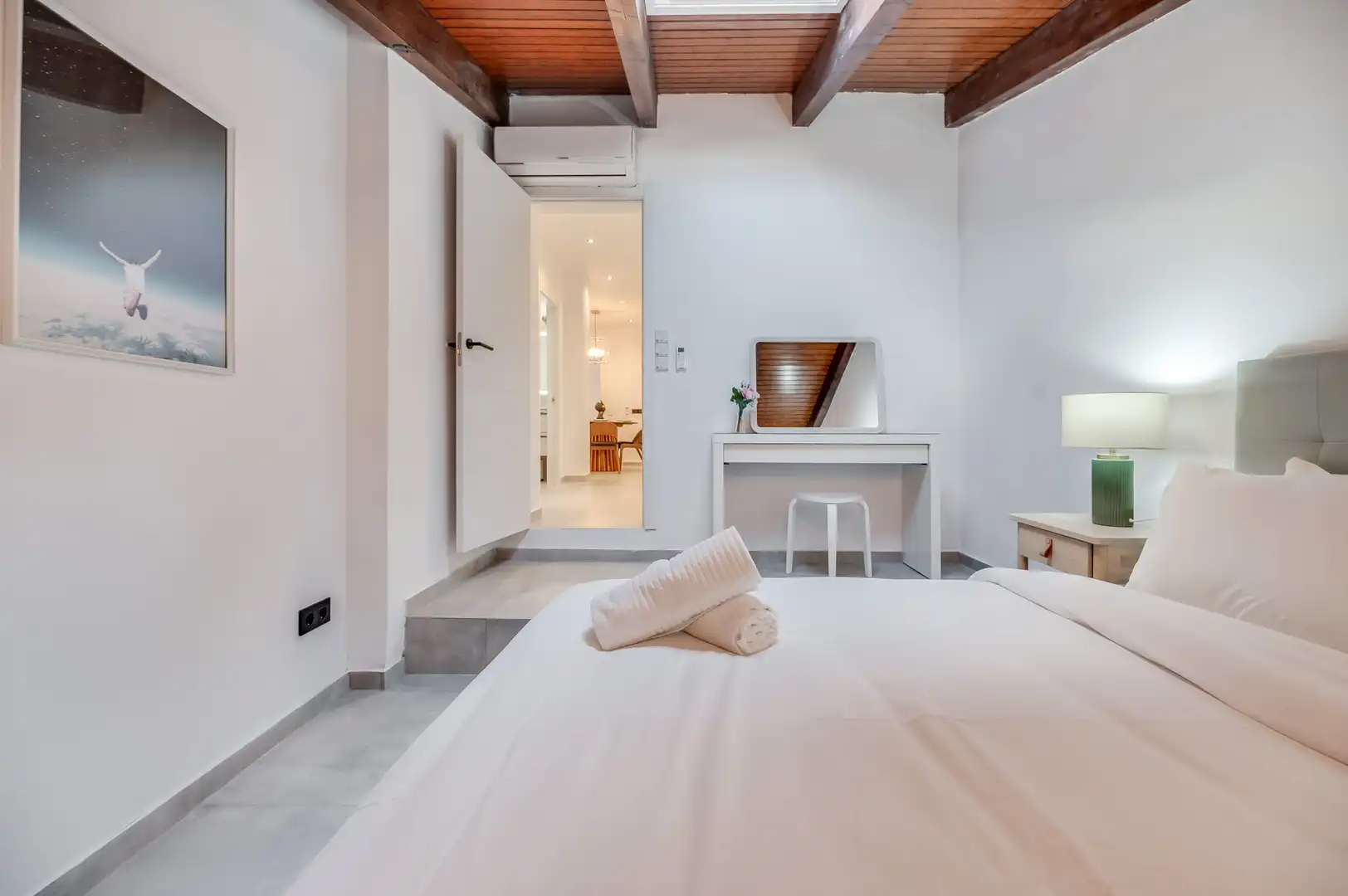 Dormitori de Apartament en venda en Estepona amb Aire condicionat, Terrassa i Piscina