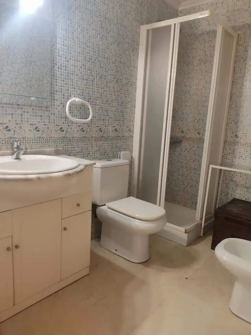 Flat for rent in Calle FERNANDA SANTAMARIA, Plaza Crevillente - Antiguos Juzgados - El Asilo