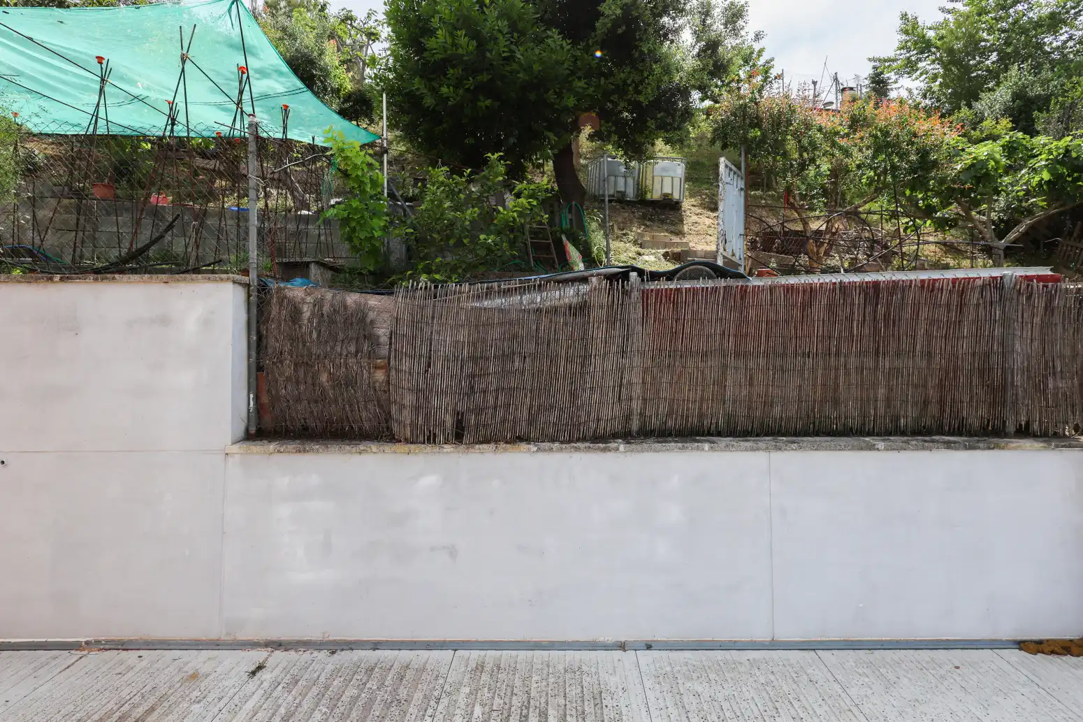 Vista exterior de Casa o chalet en venta en Sant Andreu de la Barca con Calefacción, Jardín privado y Terraza
