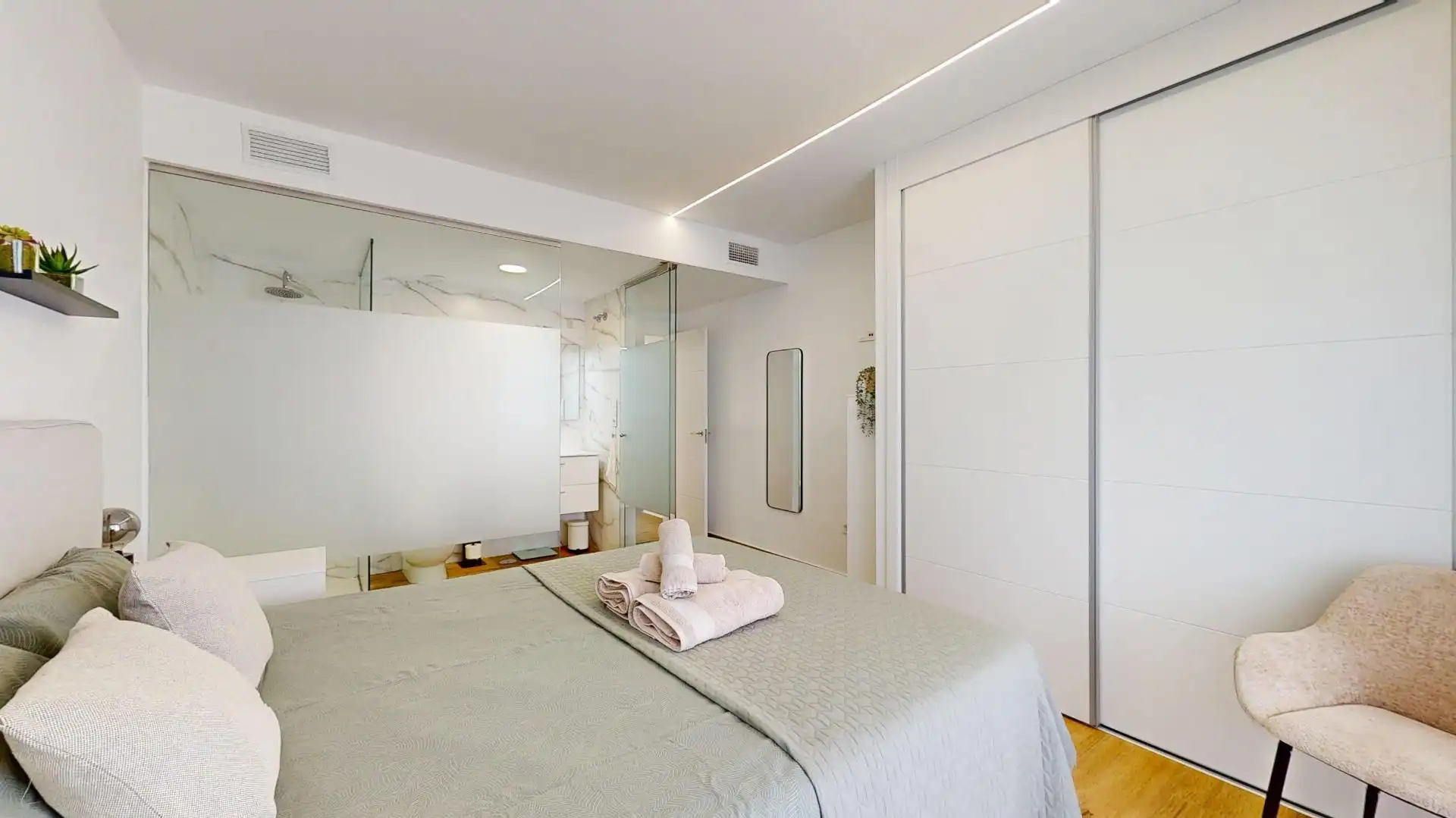 Dormitori de Apartament en venda en San Javier amb Aire condicionat, Terrassa i Moblat