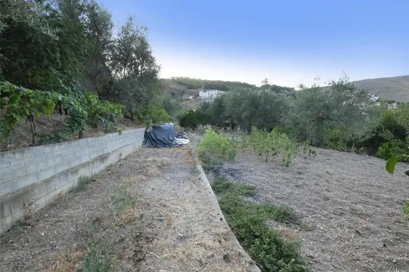 Casa rústica amb jardí en venda a Villamena, imagen 31