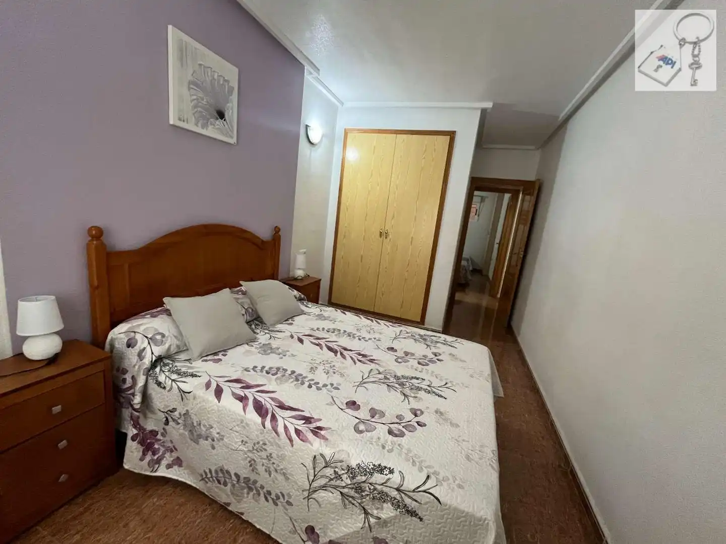 Habitación de Apartamento en venta en Torrevieja con Piscina y Amueblado