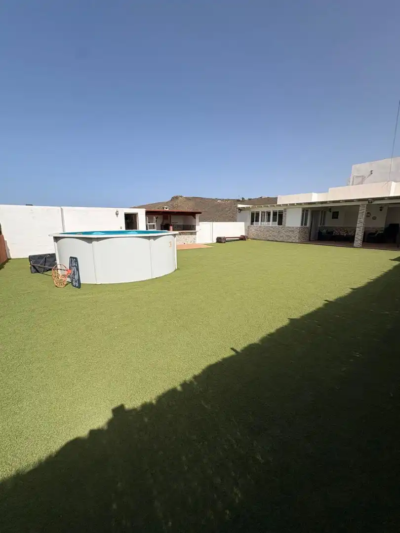 Villa in vendita a Guinate