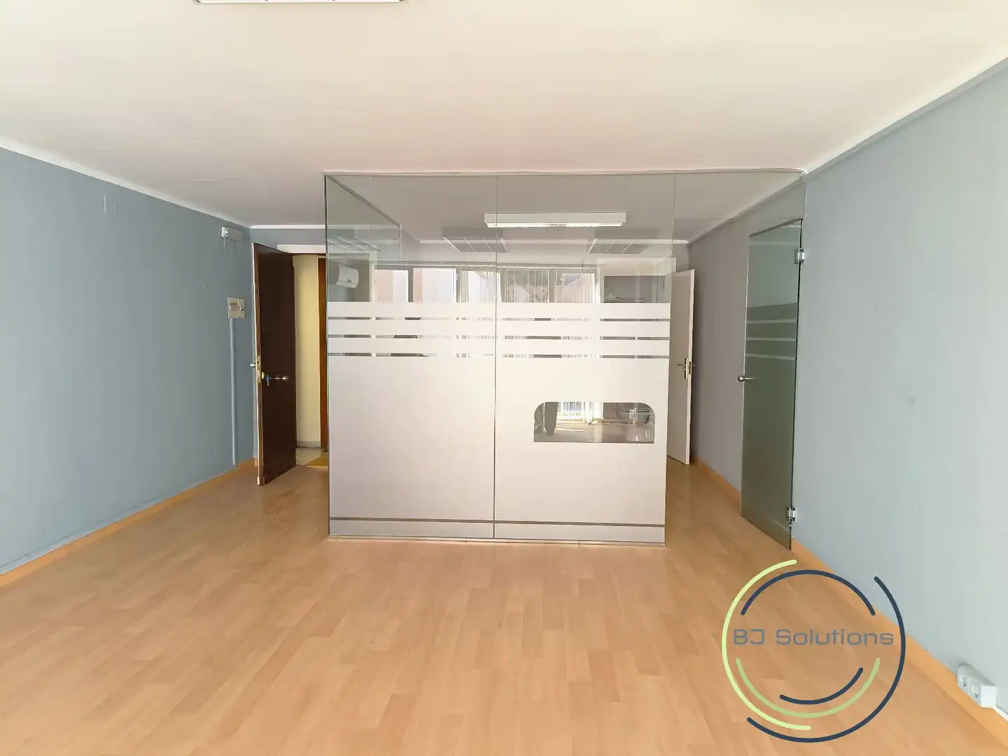 Office space with lift to rent in Barcelona, imagen 11