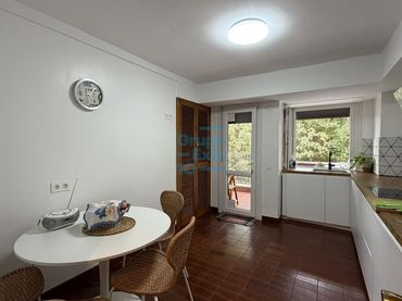 Appartamento con balcone in affitto a Antiguo