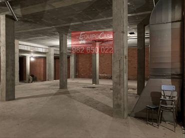 Local comercial en venda a A Milagrosa