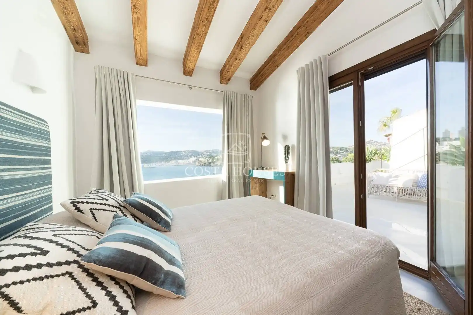 Bedroom of Houses for sale in Moraira  with Air Conditioner, Private garden and Terrace