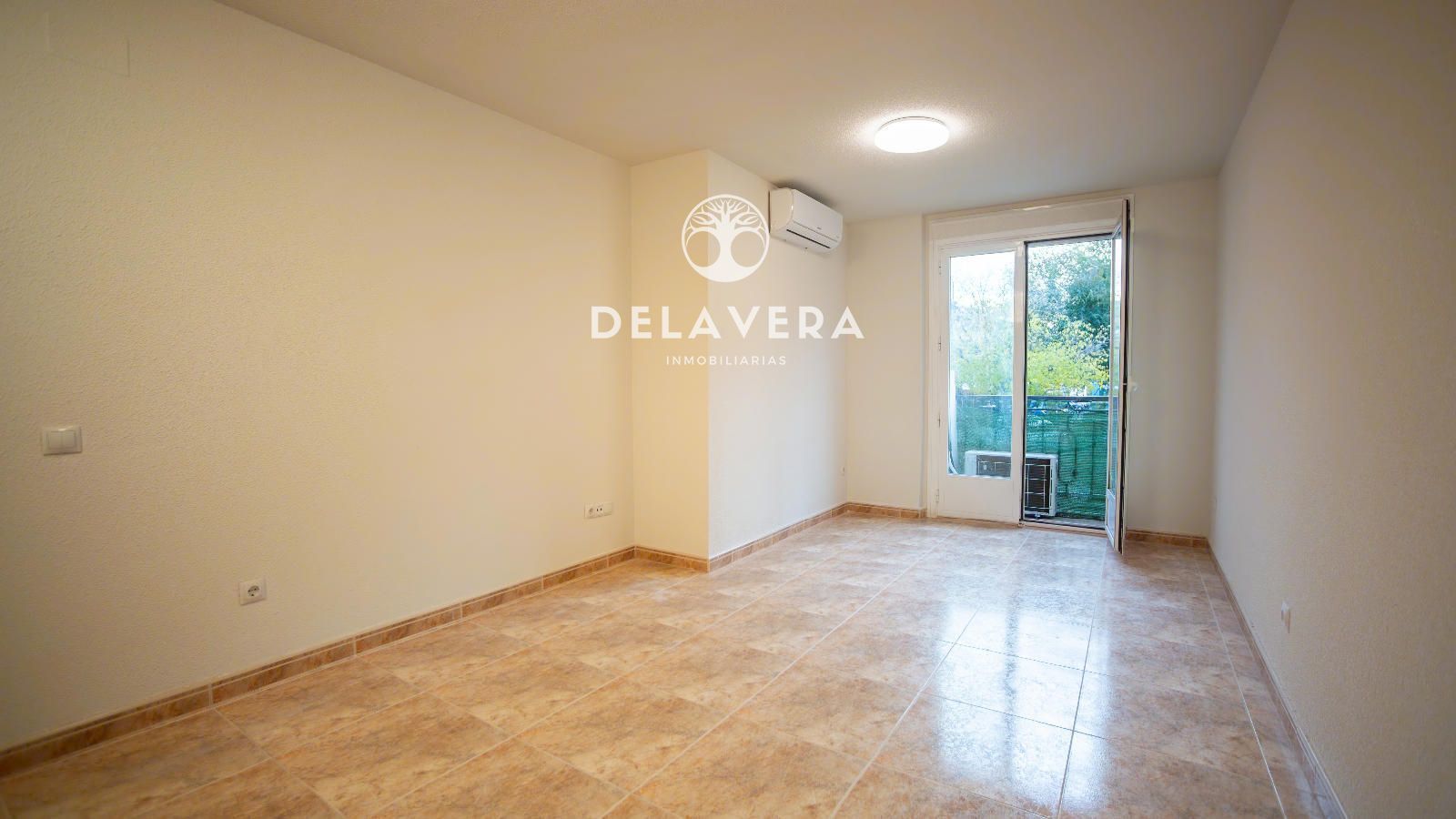 Dormitori de Pis en venda en Pinto amb Aire condicionat, Calefacció i Rentadora