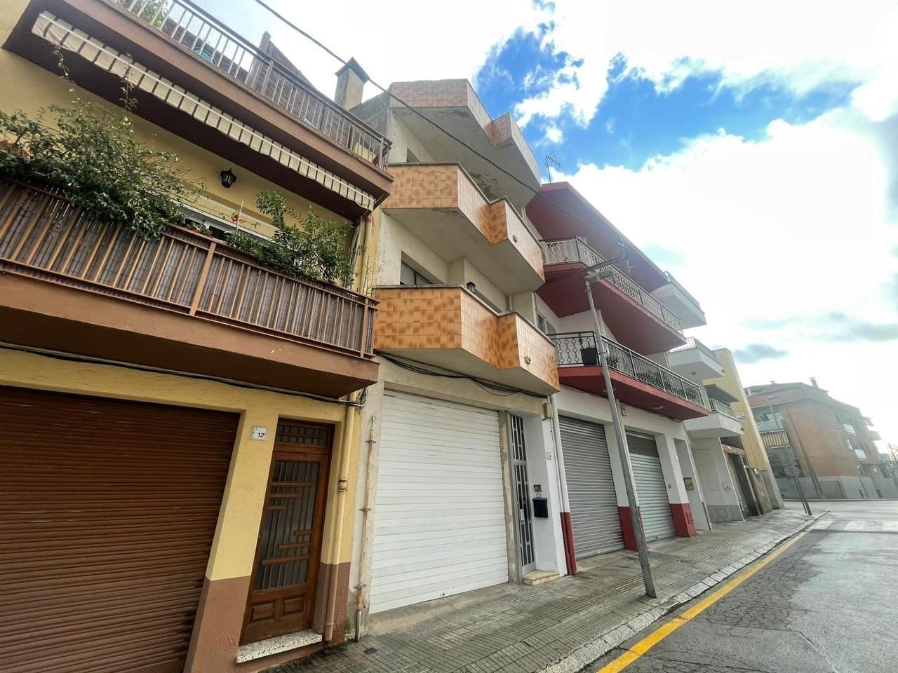 Vista exterior de Dúplex en venta en Vilanova del Vallès