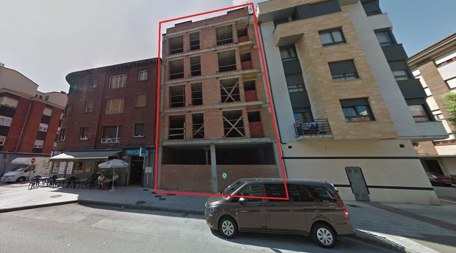 Exterior view of Building for sale in San Martín del Rey Aurelio