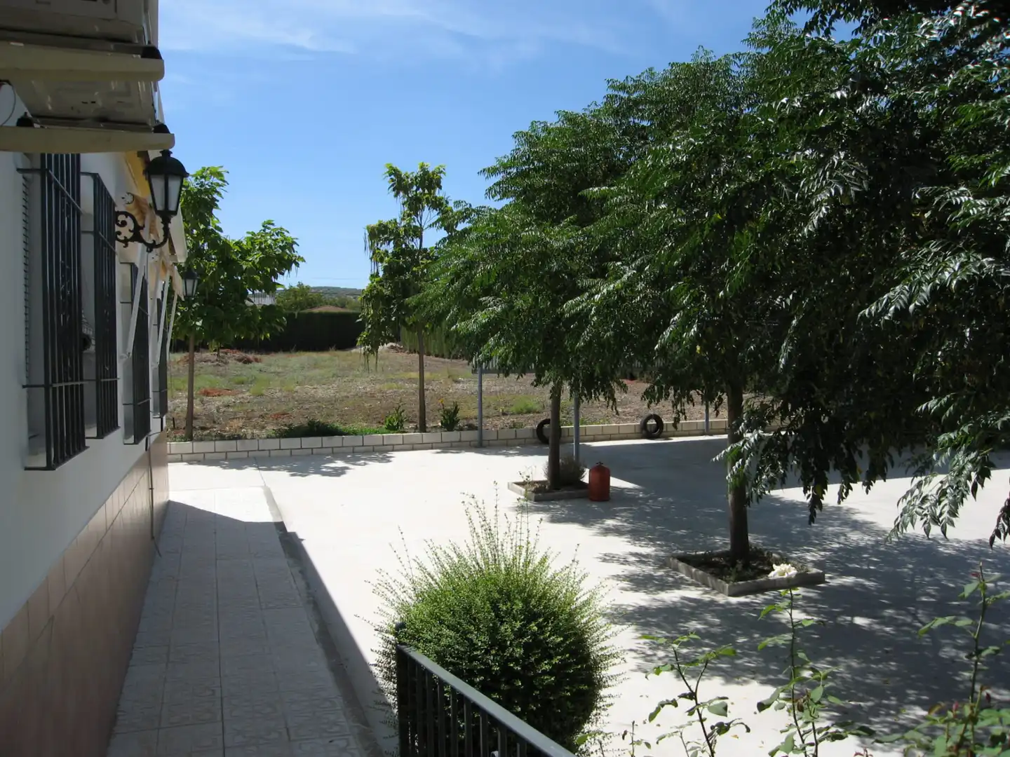 Terrace of Country homes for sale in Lucena  with Air Conditioner, Private garden and Swimming Pool
