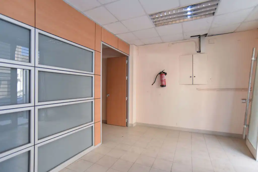 Local comercial en venta en PAU CLARIS, imagen 5