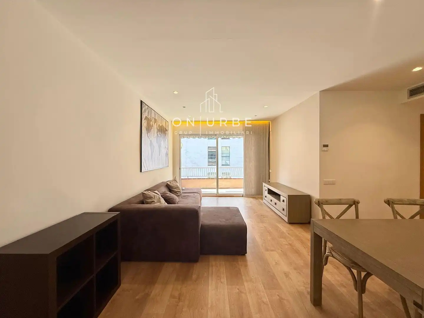 Pis amb terrassa en venda a DELS MADRAZO, imagen 2