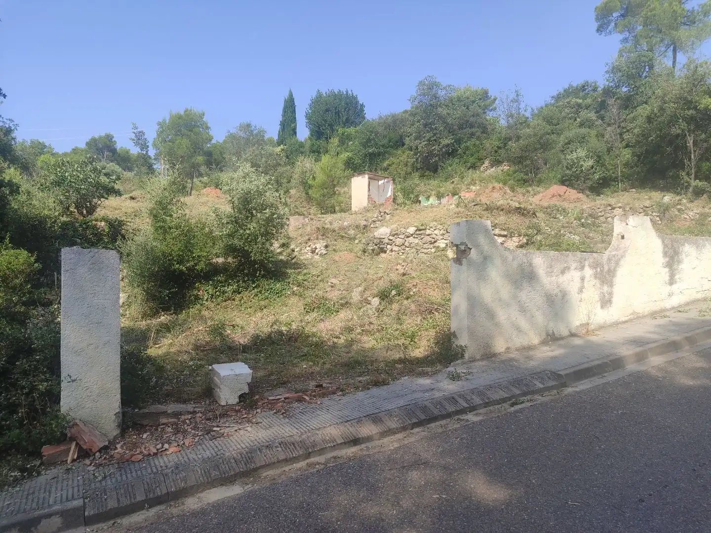 Wohnbaugrundstück zum Verkauf in Carrer Garraf 102, imagen 3