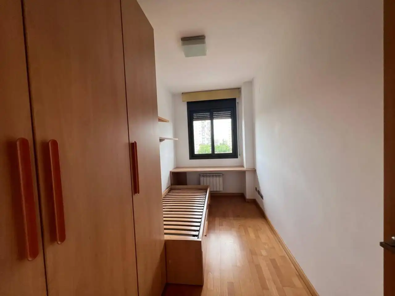 Habitación de Piso en venta en Terrassa con Aire acondicionado, Calefacción y Parquet