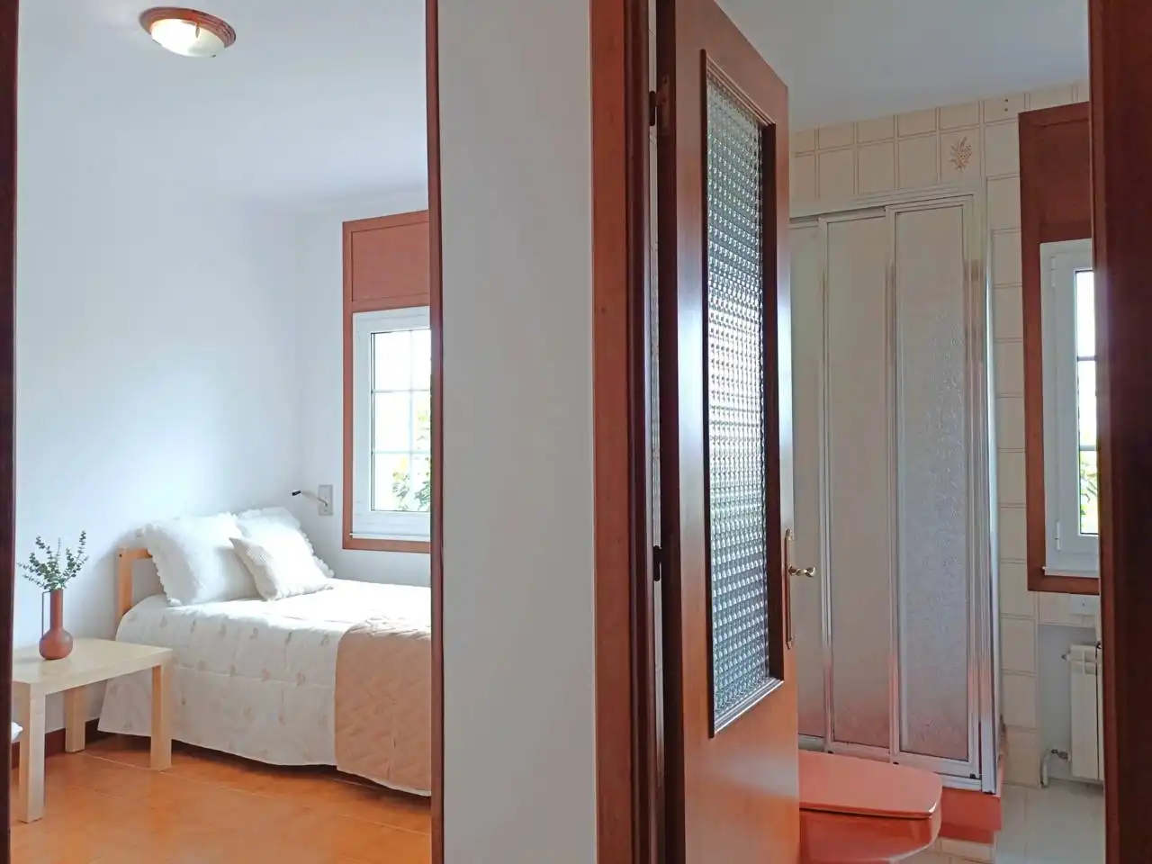 Habitación de Casa o chalet en venta en Oleiros con Calefacción