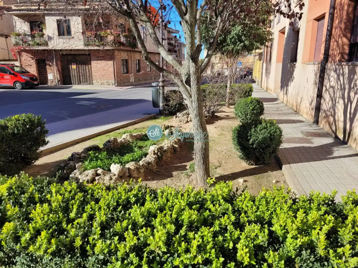 Exterior view of Flat for sale in Palazuelos de Eresma  with Heating, Storage room and Community pool