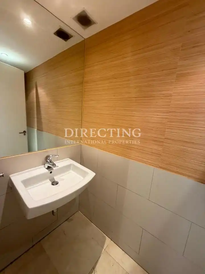 Baño de Piso de alquiler en Madrid con Aire acondicionado y Calefacción