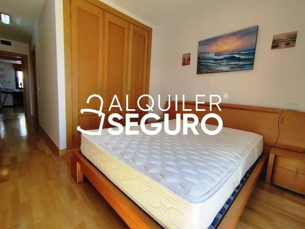 Habitación de Piso de alquiler en Paracuellos de Jarama con Aire acondicionado, Calefacción y Terraza