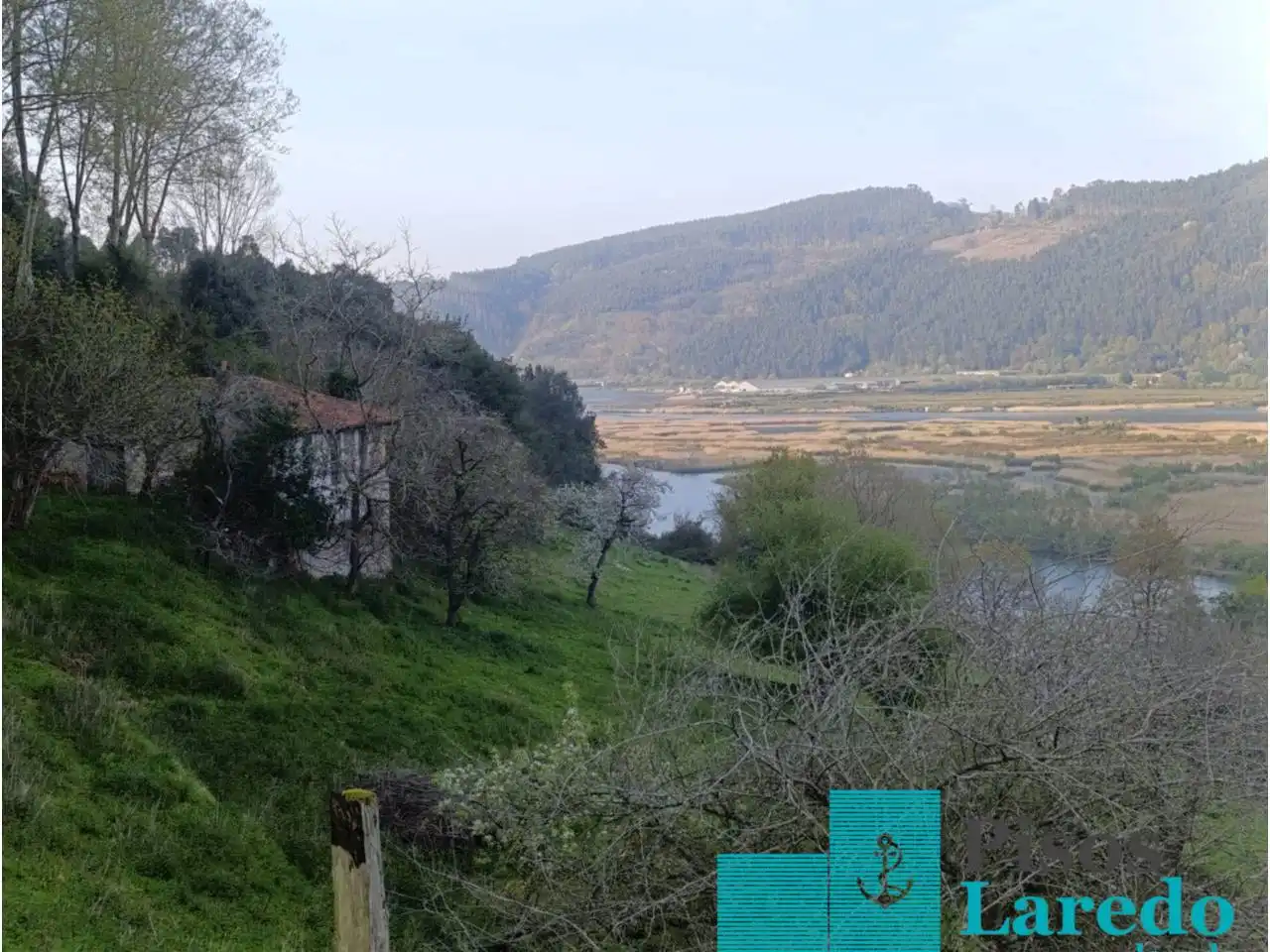 Casa o chalet en venta en Voto con Jardín privado, Terraza y Amueblado