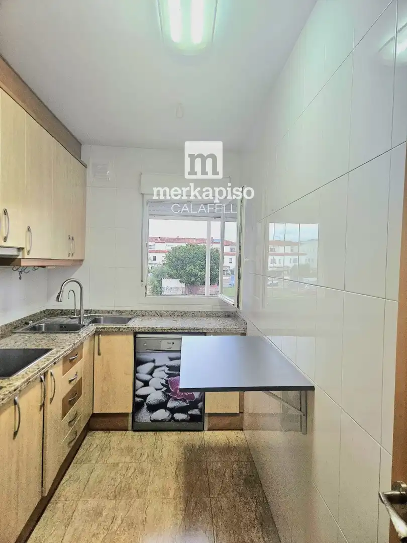 Kitchen of Flat for sale in Cubelles  with Air Conditioner, Heating and Terrace