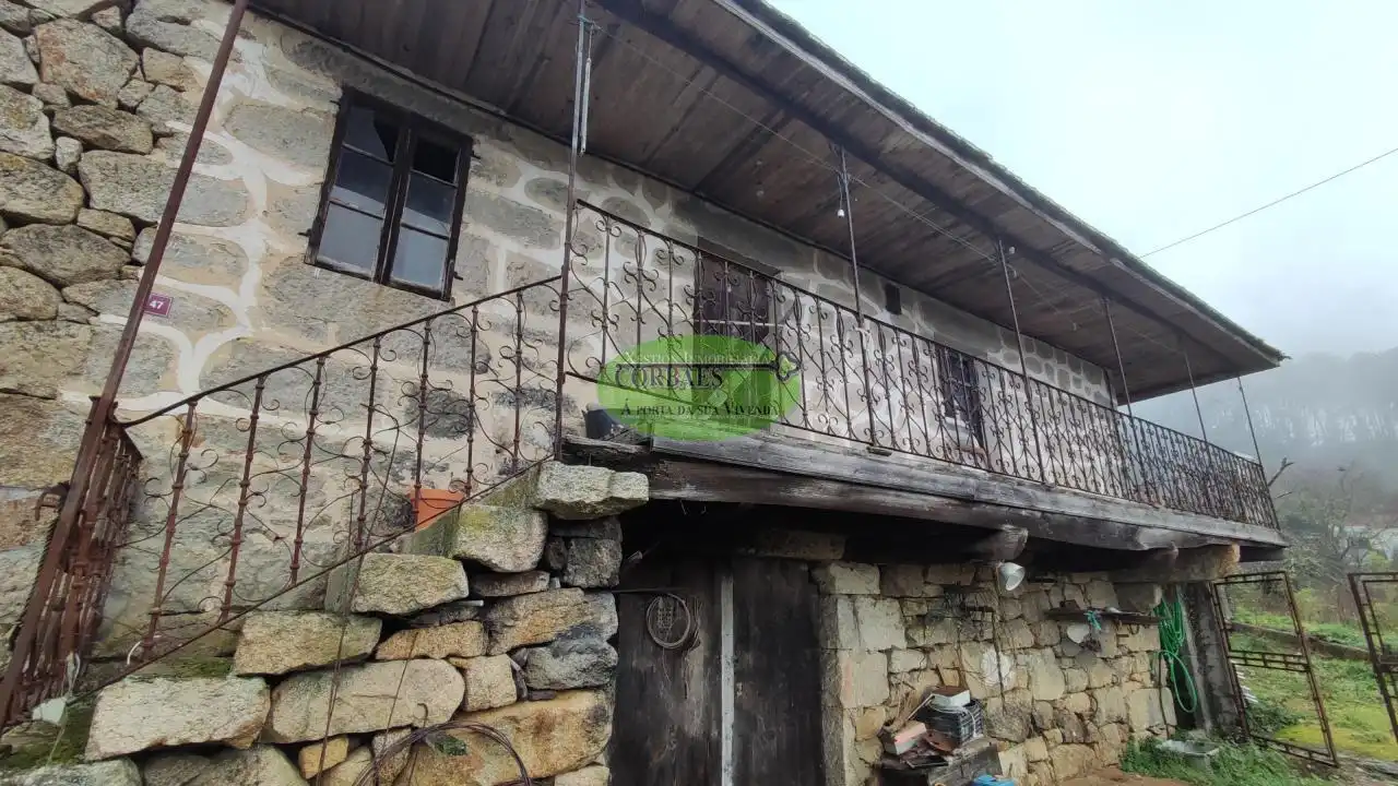 Casa con terrazza in vendita a Cartelle