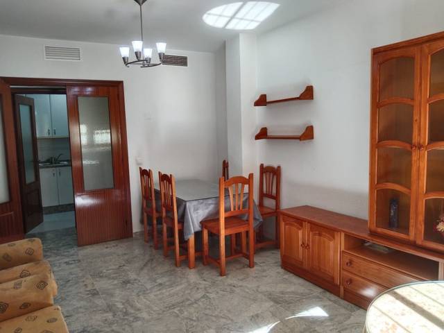 Apartamento en Venta en Calle Jesus Rincon Jimenez en Maria Auxiliadora - Barriada de Llera