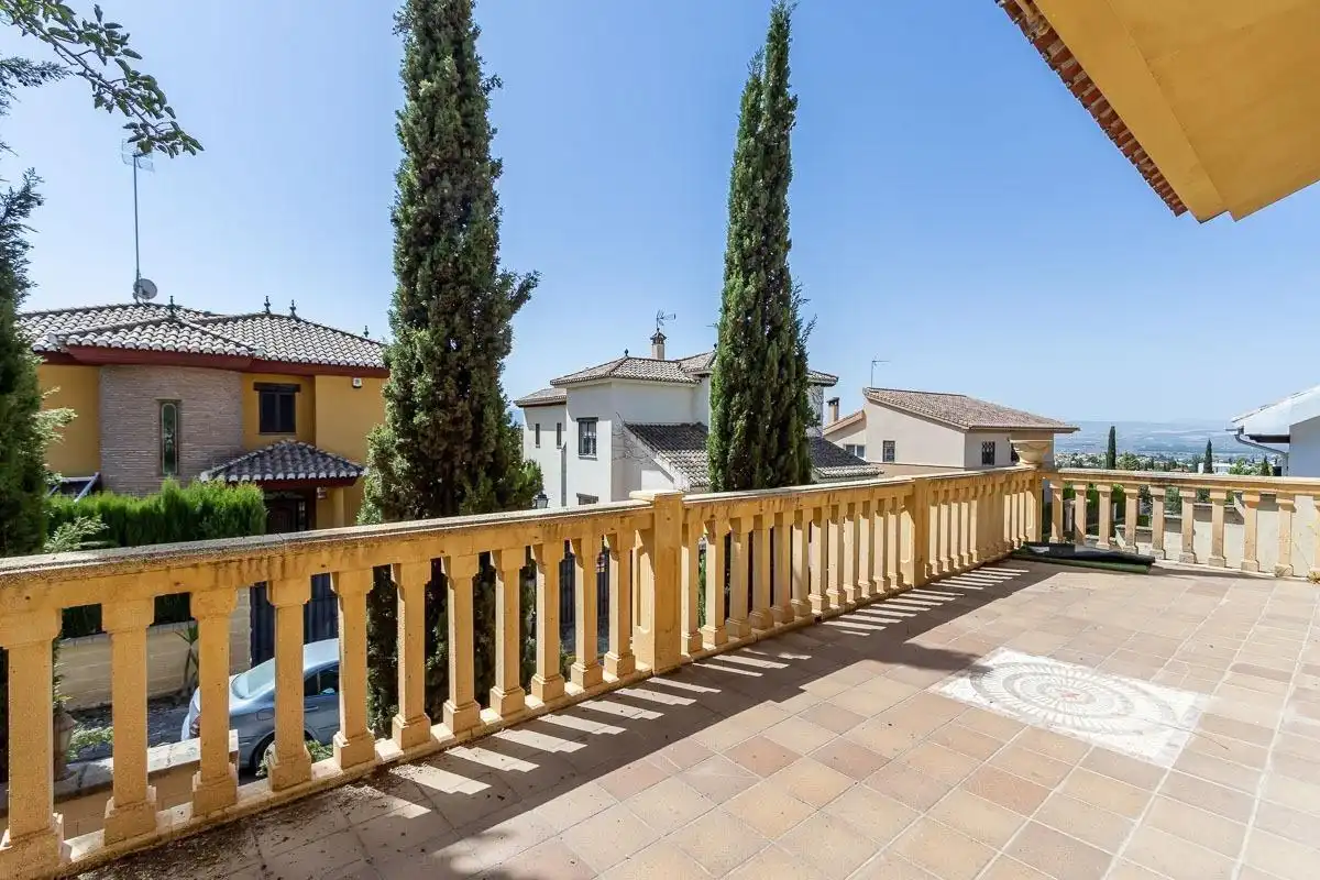 Terrassa de Casa o xalet en venda en Albolote amb Calefacció, Jardí privat i Traster