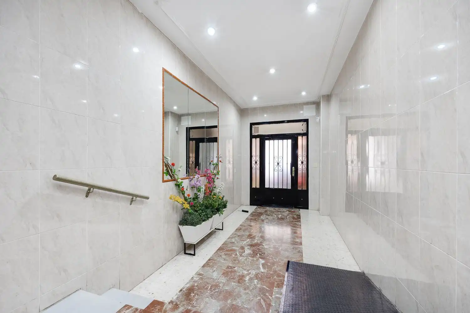 Piso en venta en Torrevieja con Aire acondicionado, Terraza y Amueblado