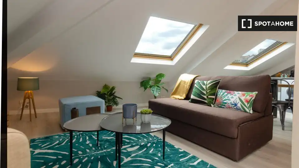 Appartamento con terrazza in affitto a Centro, imagen 4