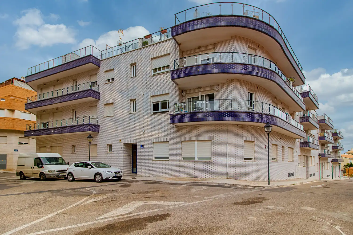 Parking avec ascenseur à vendre à C/ Sagrado Corazón de Jesús