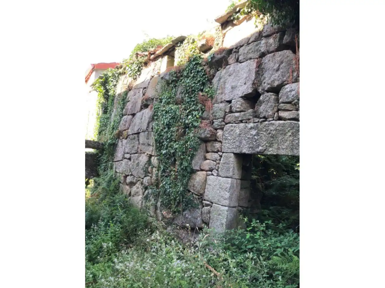 Casa amb jardí en venda a Entrimo, imagen 2