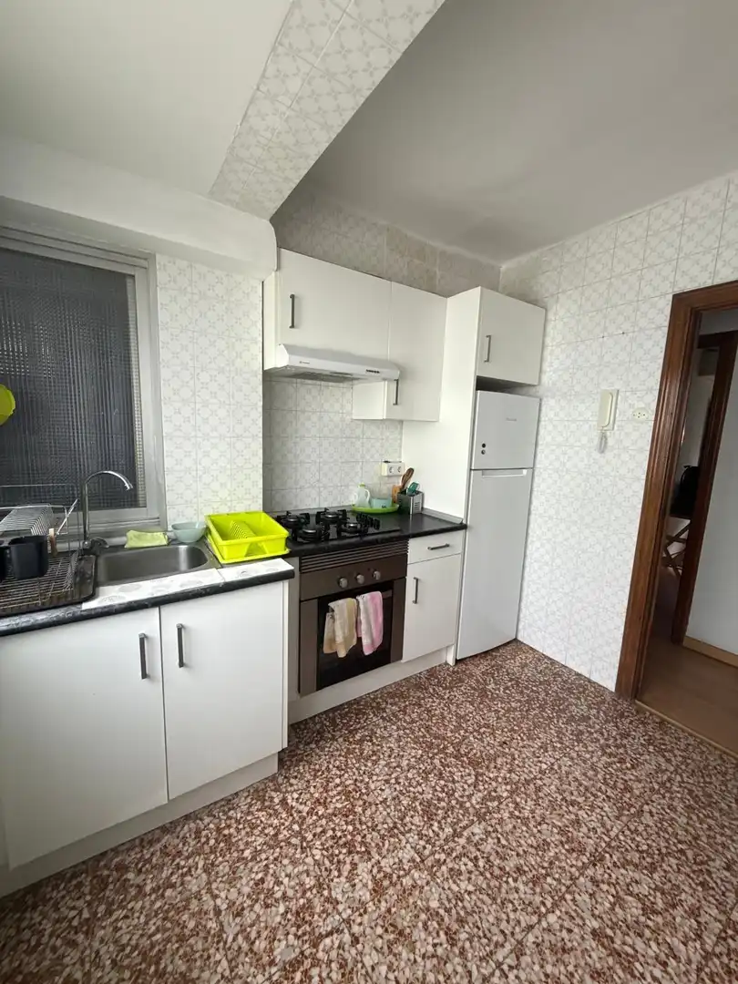 Cuina de Pis de lloguer en Valencia amb Aire condicionat, Parquet i Moblat