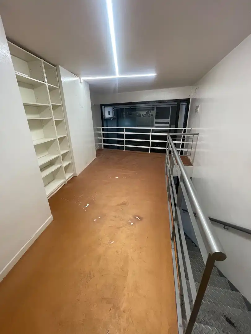 Local comercial en venda a Centre, imagen 4