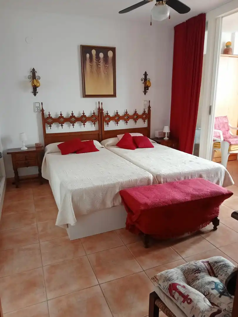Dormitori de Apartament en venda en Calpe / Calp amb Calefacció, Jardí privat i Terrassa