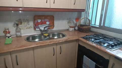 Foto 4 de Casa adosada en venta en La Zarzuela - San José - Belén, Linares