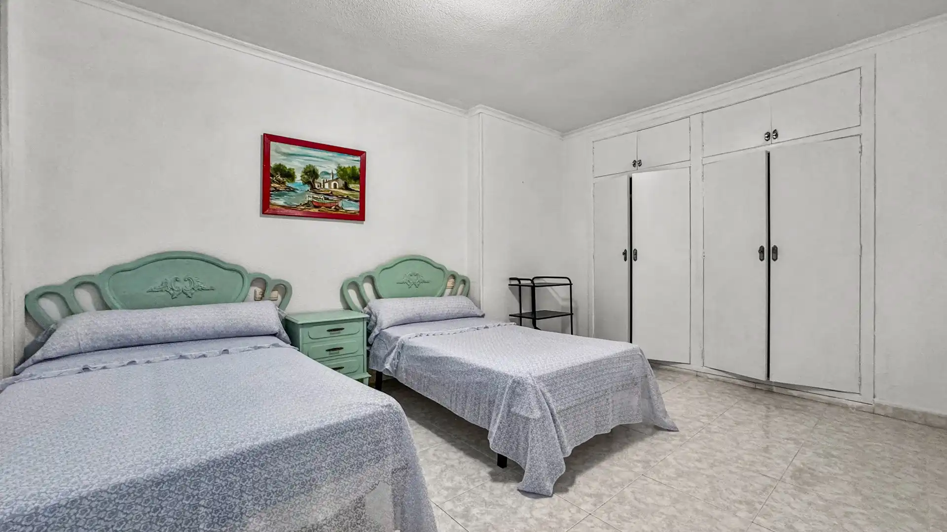 Habitación de Apartamento en venta en Torrevieja con Trastero, Amueblado y Horno