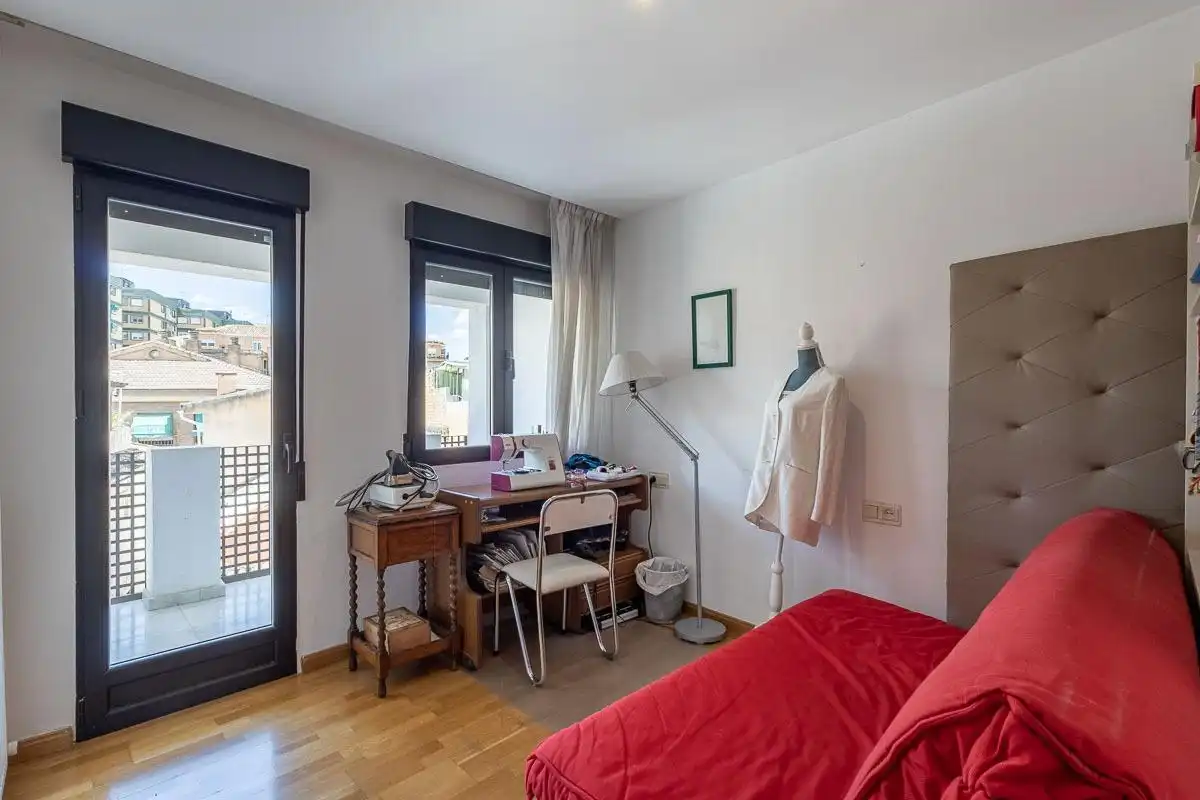 Bedroom of Houses for sale in Granada  with Air Conditioner, Heating and Terrace