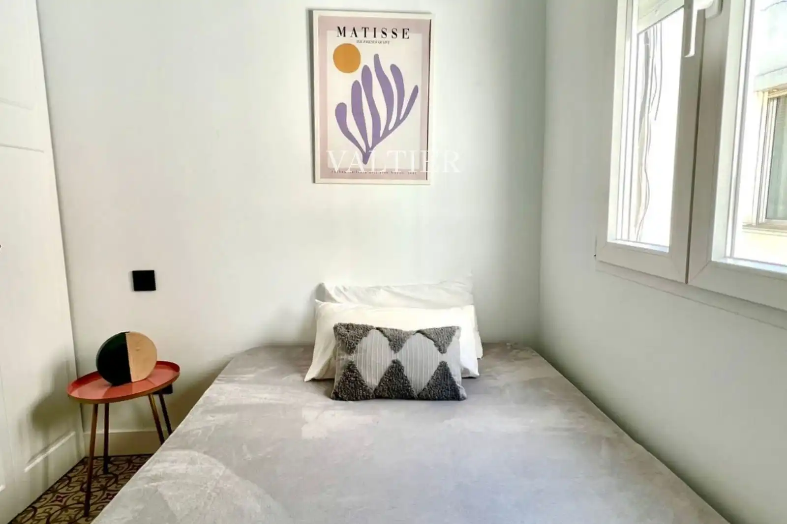 Habitación de Piso en venta en Madrid con Terraza