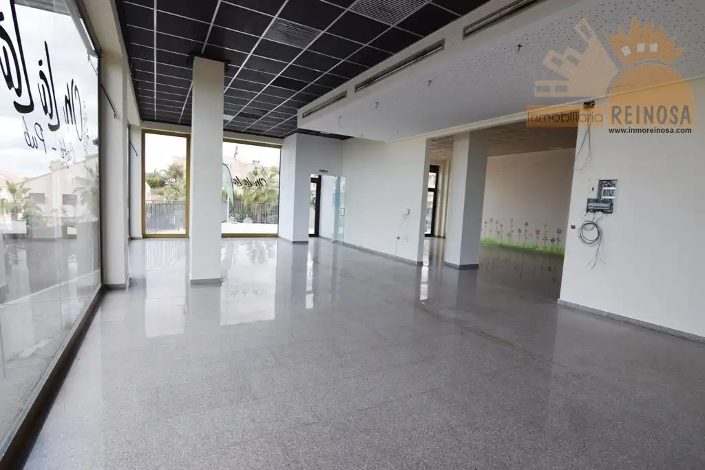 Local comercial en venda a Altorreal - El Chorrico, imagen 14