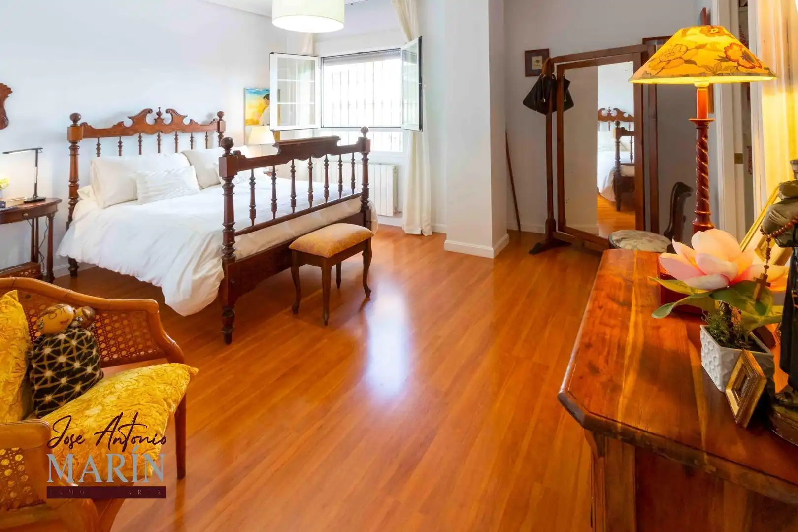 Habitación de Casa o chalet en venta en Badajoz con Aire acondicionado, Calefacción y Jardín privado