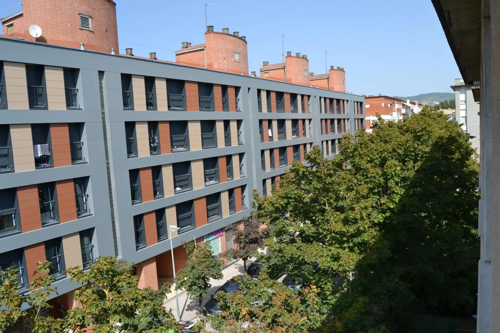 Vista exterior de Piso en venta en  Pamplona / Iruña con Parquet y Trastero