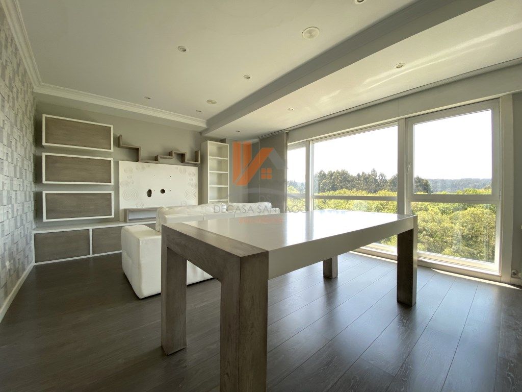 Dining room of Duplex for sale in Santiago de Compostela   with Oven