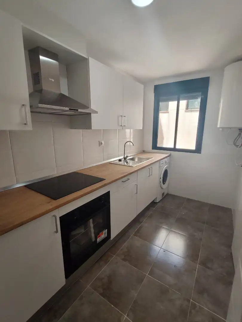 Kitchen of Flat for rent in Huerta de Valdecarábanos  with Furnished