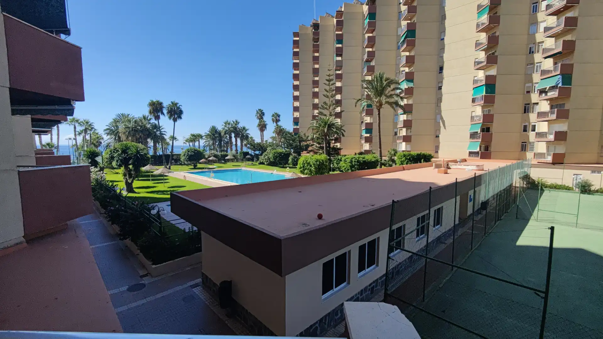 Appartement compact avec terrasse à vendre à Paseo Reina Sofía 3, imagen 3